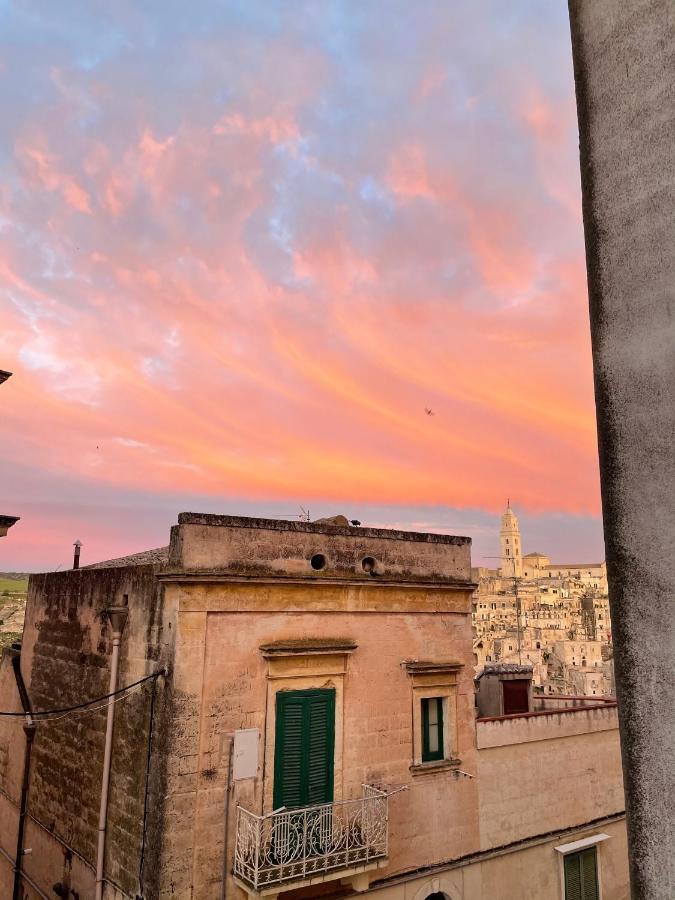 La Dimora Degli Avi Apartment Matera Bagian luar foto